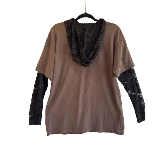 Furst of a Kind Tiger Graphic Tee Lace Inset Upcycled Animal Planet Shirt Sz M/L - Picture 2 of 9